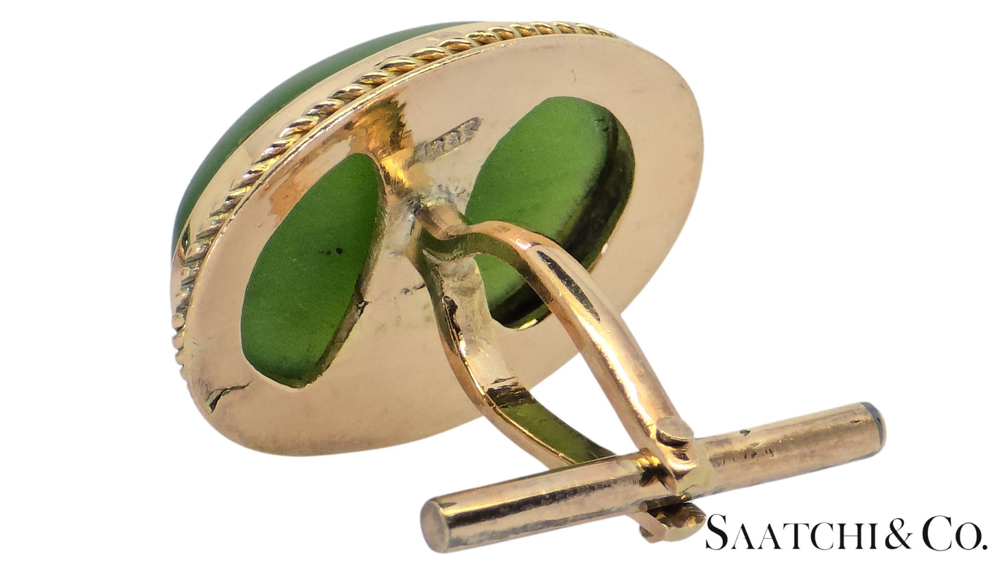 18K (750) Yellow Gold - Natural Green Jade Cabochon Cut: cufflinks