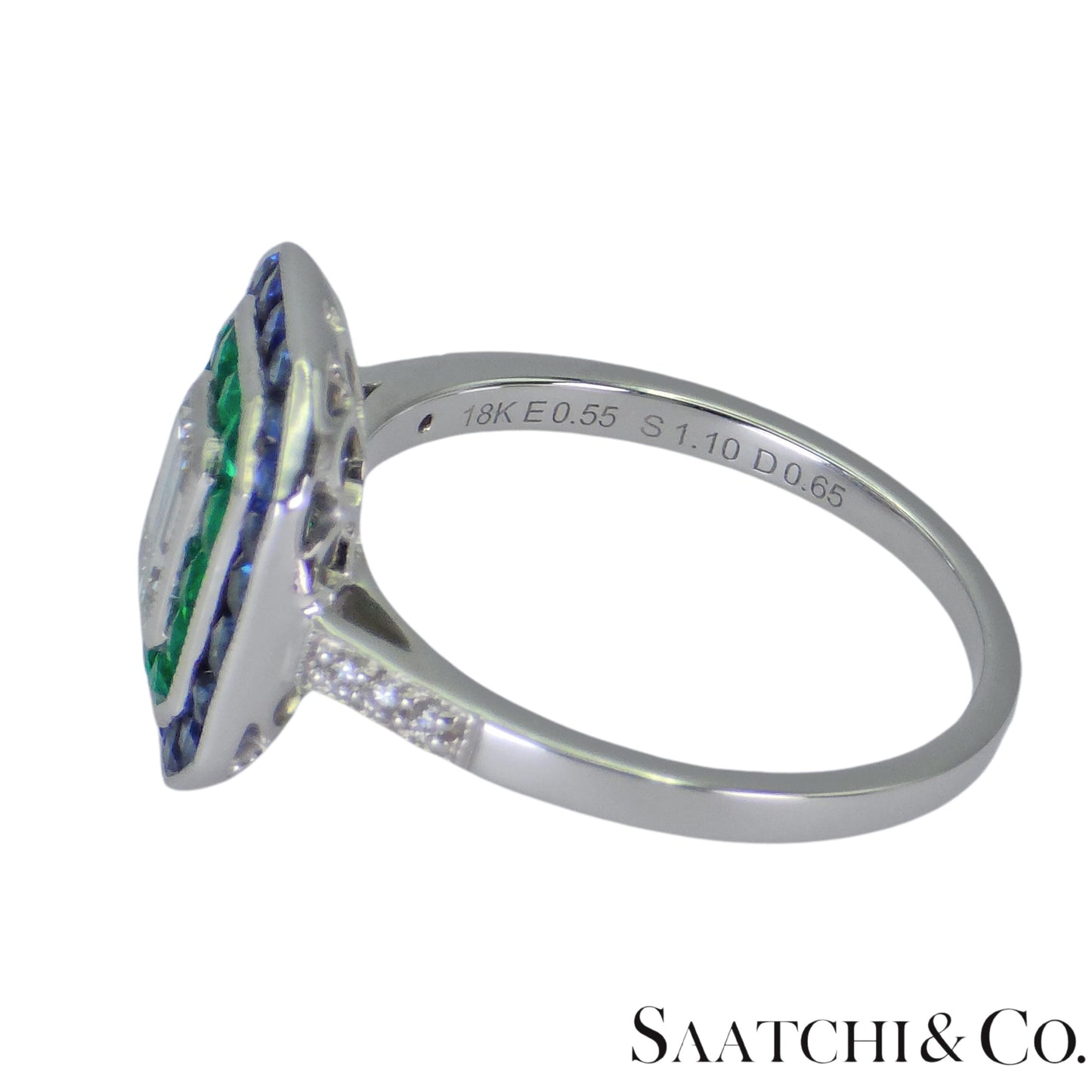 GIA - 18K (750) Emerald Shape Natural Round VVS Diamond Sapphire Emerald Ring