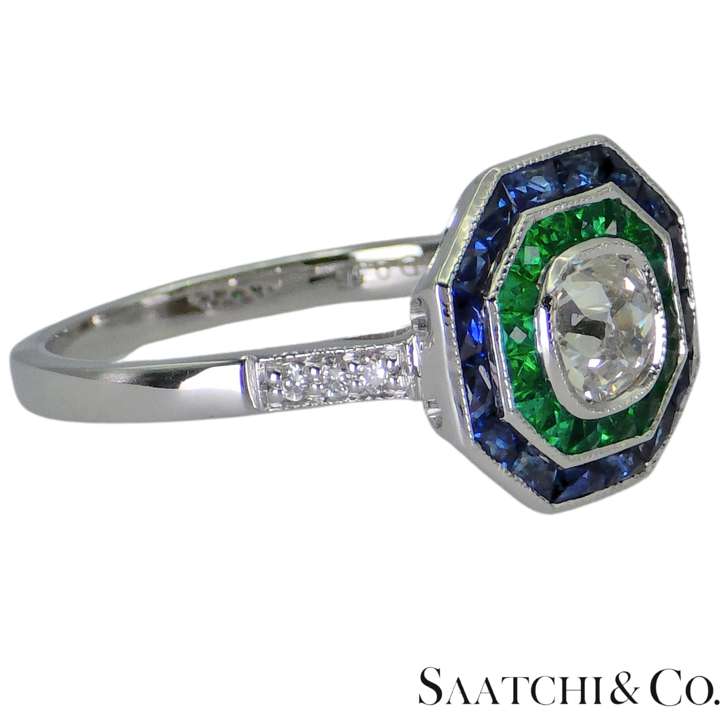 18K (750) White Gold Cushion Shape Natural Diamond Sapphire Emerald: Ring