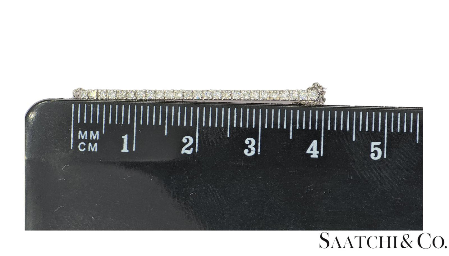 14K (585) White Gold - Natural VVS Diamond: Stunning Pendant With Chain