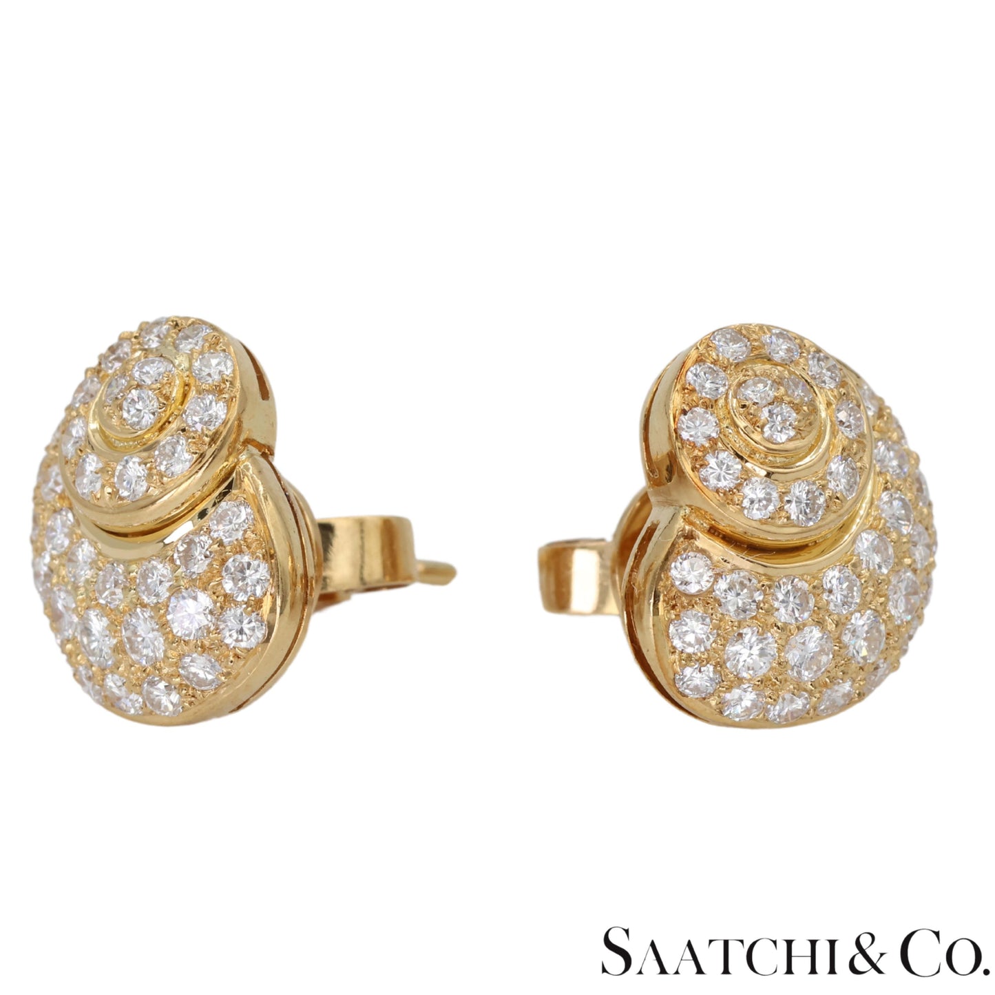18k (750) Yellow Gold Stunning DIamond Studed Earrings
