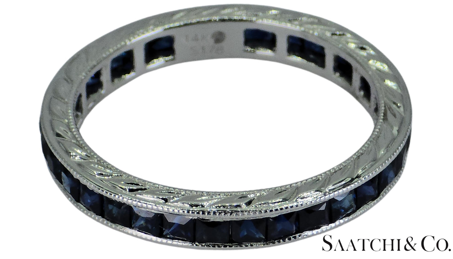 Vintage 14K White Gold Ring: 1.65 Ct Natural Sapphire, Elegant Design
