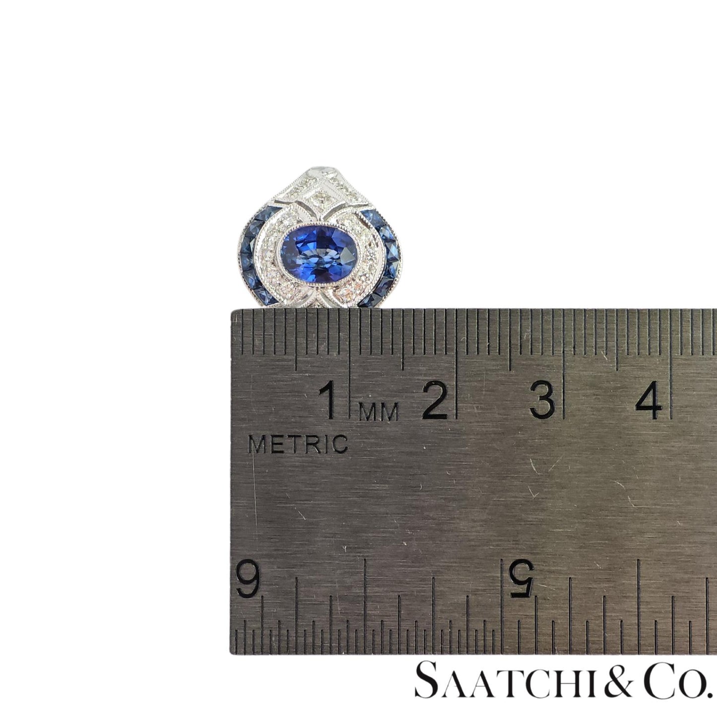 18K (750) White Gold Natural Diamond & Blue Sapphire Ring