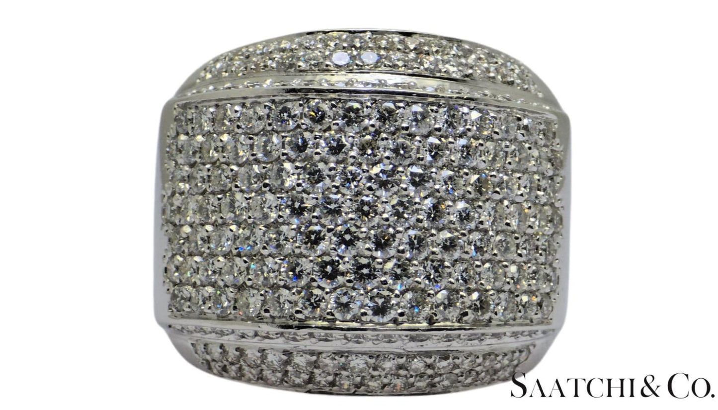 18K (750) White Gold Natural F-G Diamond Color Ring Size 8