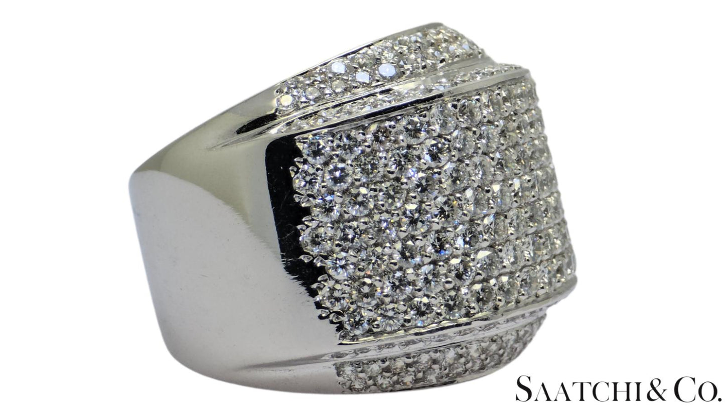 18K (750) White Gold Natural F-G Diamond Color Ring Size 8