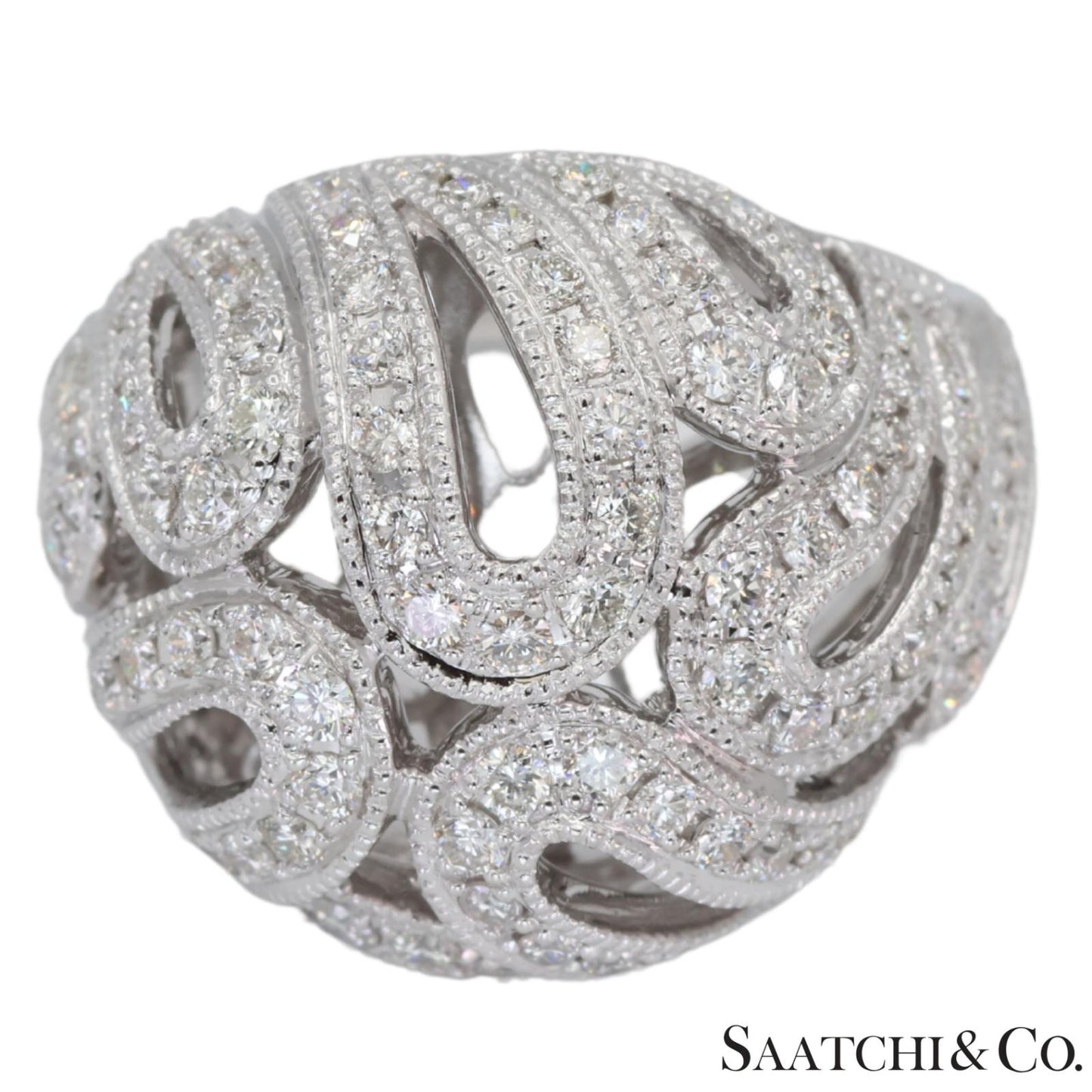 18k (750) Natural Diamond Cocktail Ring