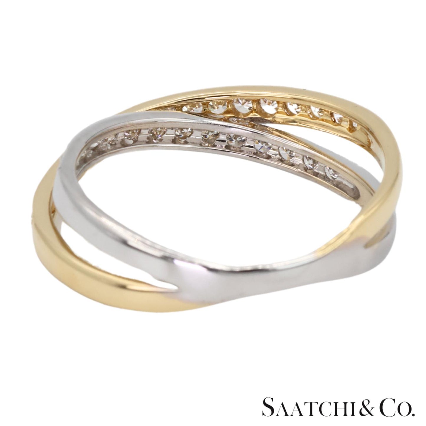 18k (750) Two tone Natural DIamond Ring