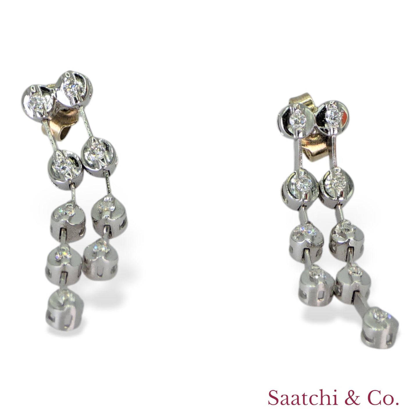 18k (750) White Gold Natural Diamond Chain Earrings