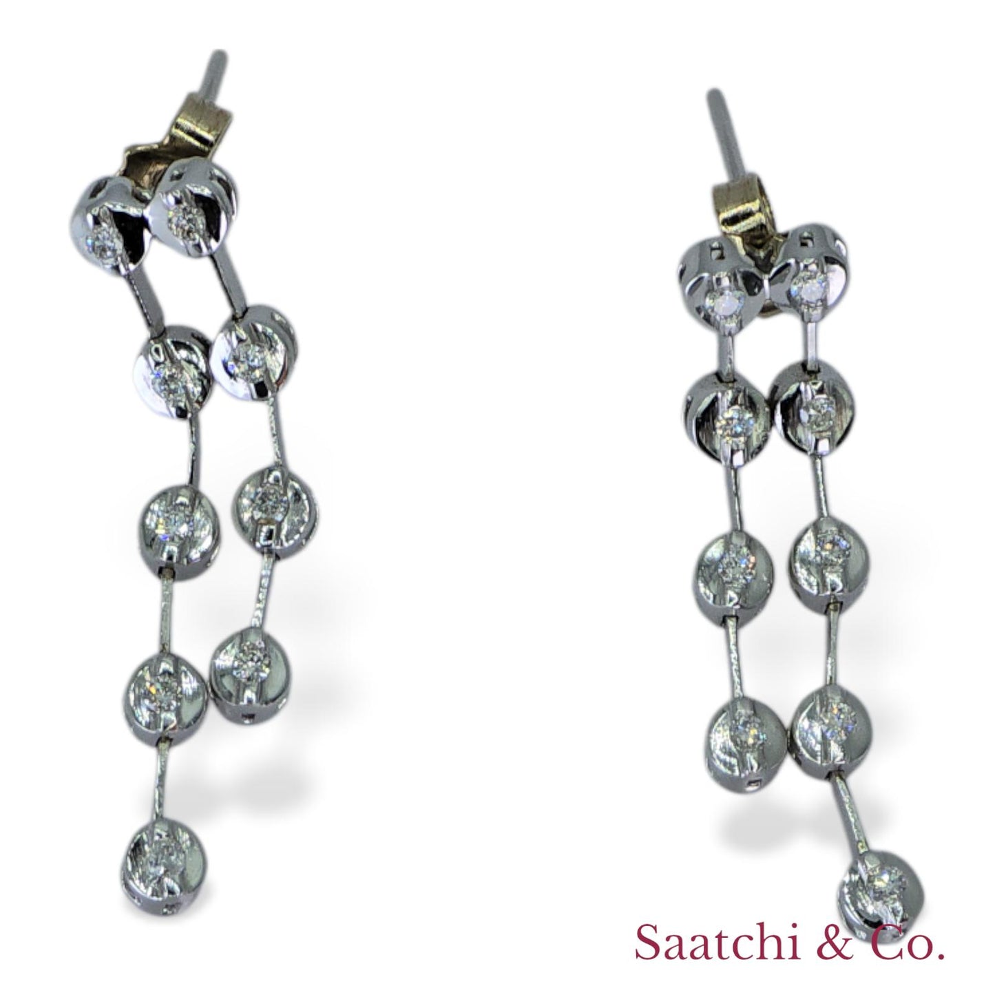 18k (750) White Gold Natural Diamond Chain Earrings