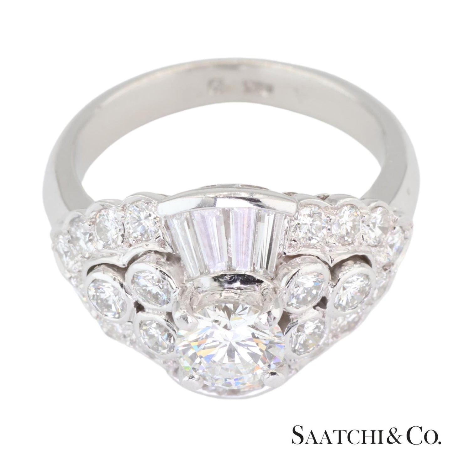 18k (750) White Gold Natural White Diamond Cocktail Ring