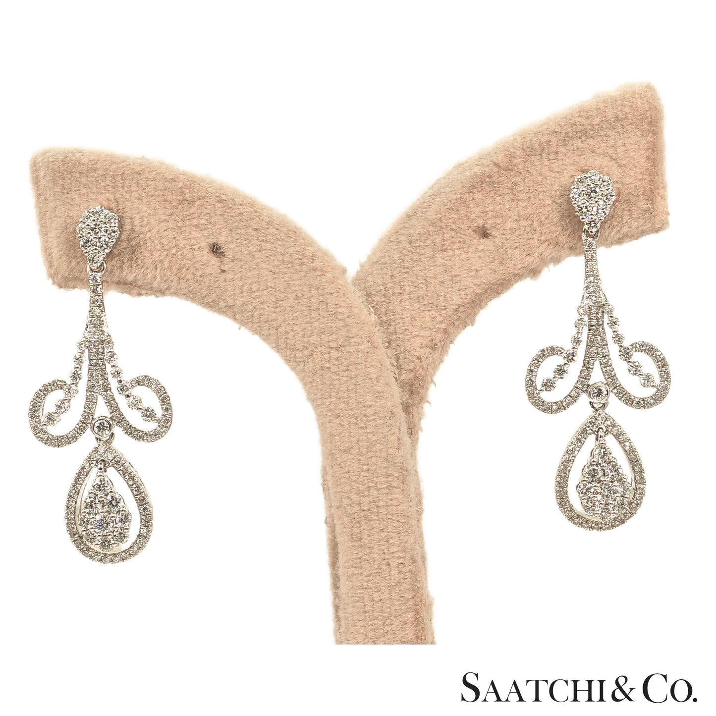Natural Diamond Earring Pear Shape in 18K (750) White Gold