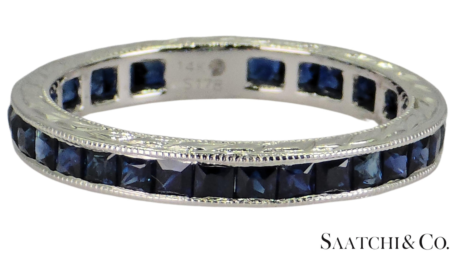 Vintage 14K White Gold Ring: 1.65 Ct Natural Sapphire, Elegant Design