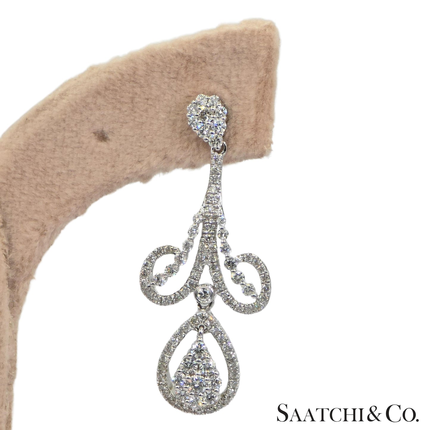 Natural Diamond Earring Pear Shape in 18K (750) White Gold