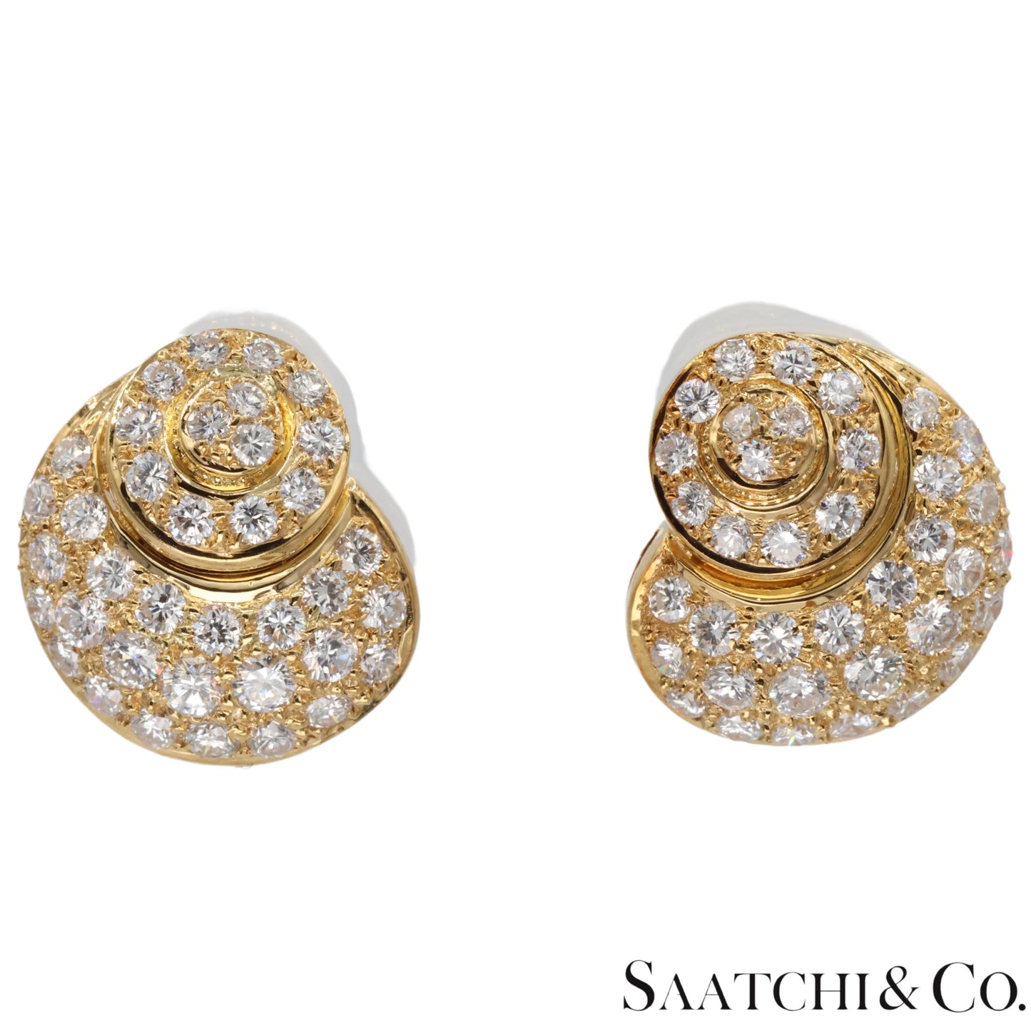 18k (750) Yellow Gold Stunning DIamond Studed Earrings