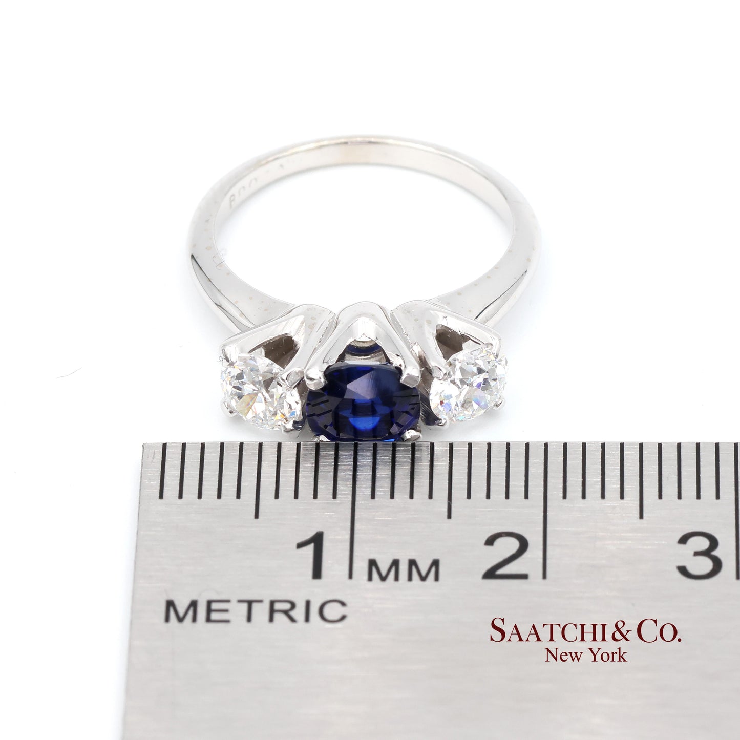 18k (750) White Gold Natural Sapphire and Diamond Ring Size 5