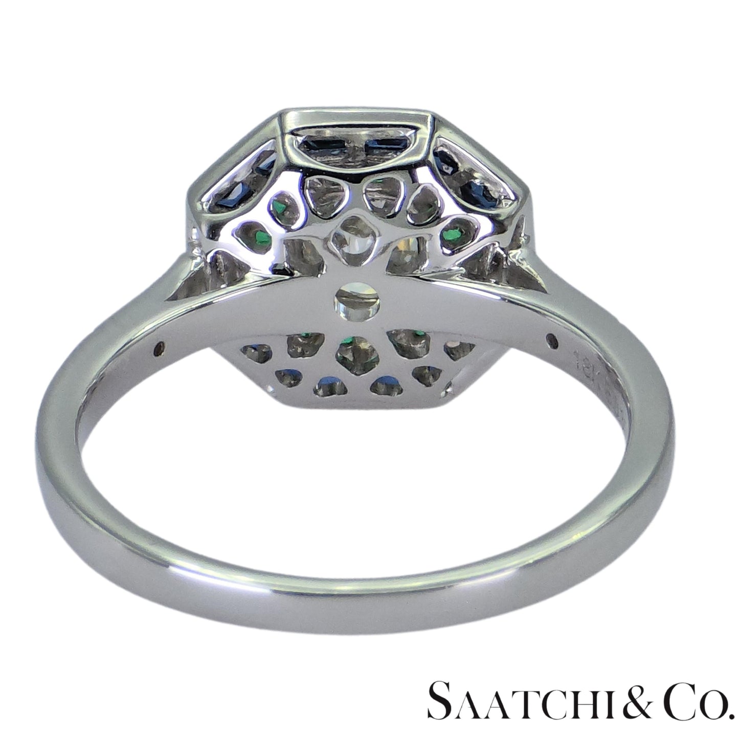 18K (750) White Gold Cushion Shape Natural Diamond Sapphire Emerald: Ring