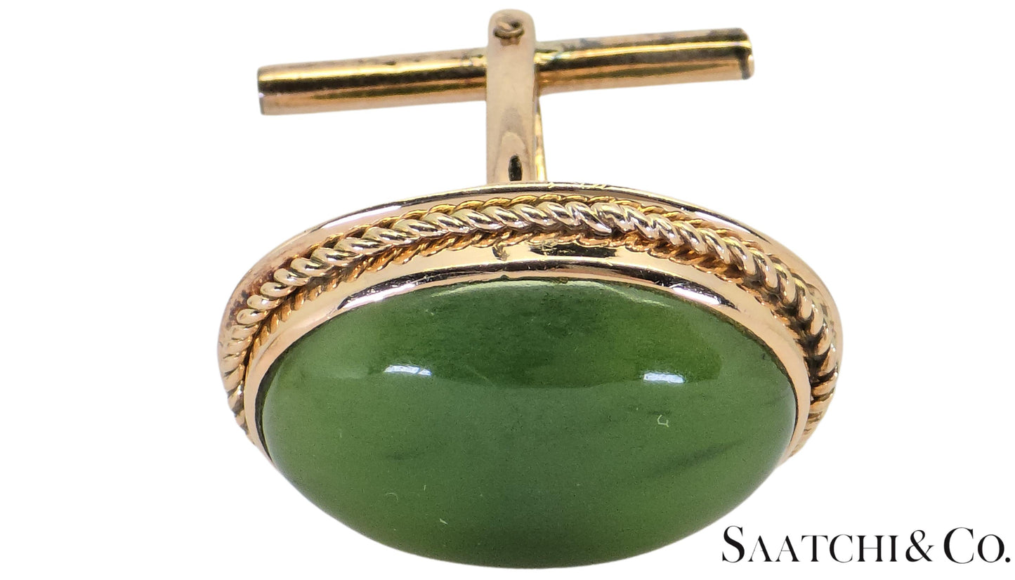 18K (750) Yellow Gold - Natural Green Jade Cabochon Cut: cufflinks