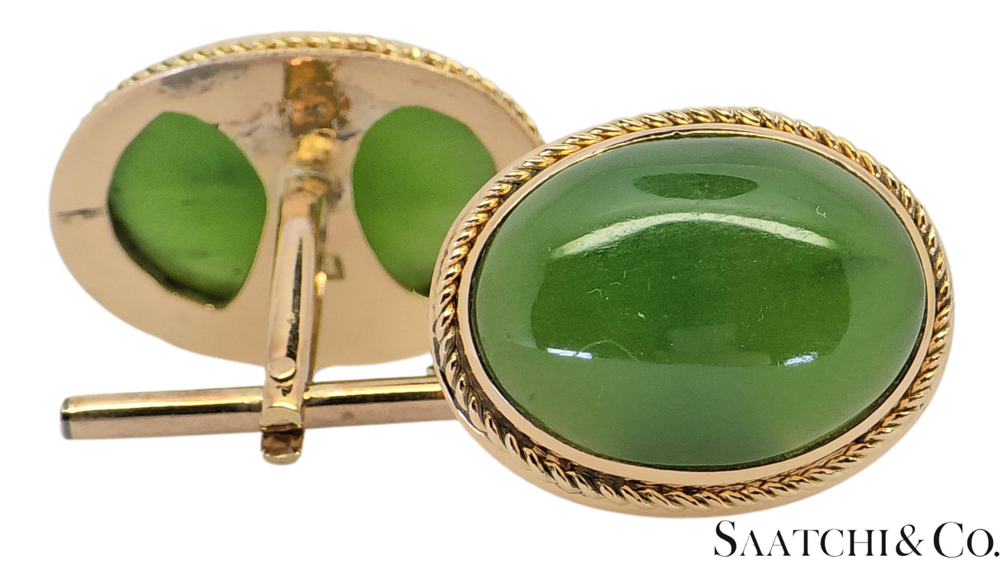 18K (750) Yellow Gold - Natural Green Jade Cabochon Cut: cufflinks