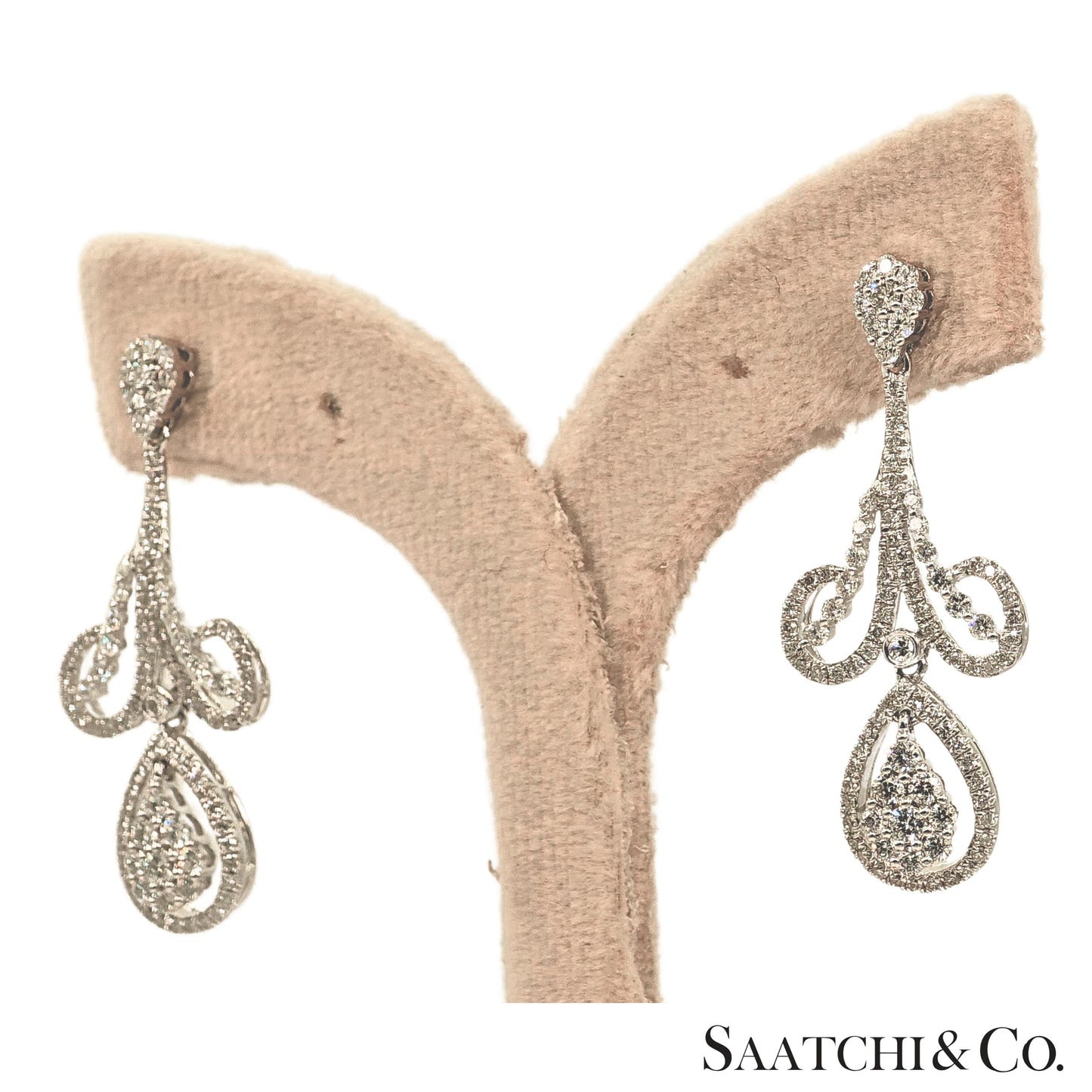 Natural Diamond Earring Pear Shape in 18K (750) White Gold
