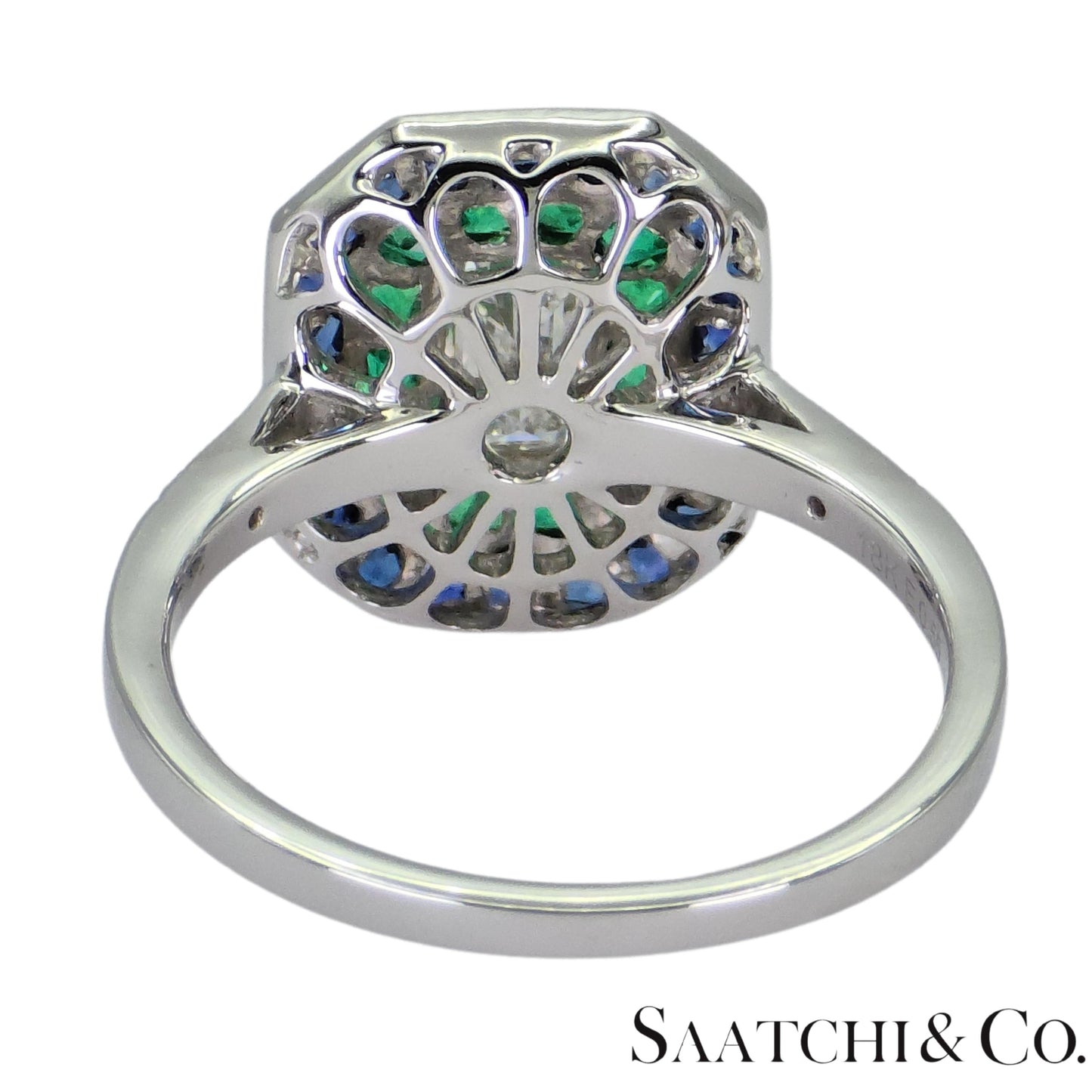 GIA - 18K (750) Emerald Shape Natural Round VVS Diamond Sapphire Emerald Ring