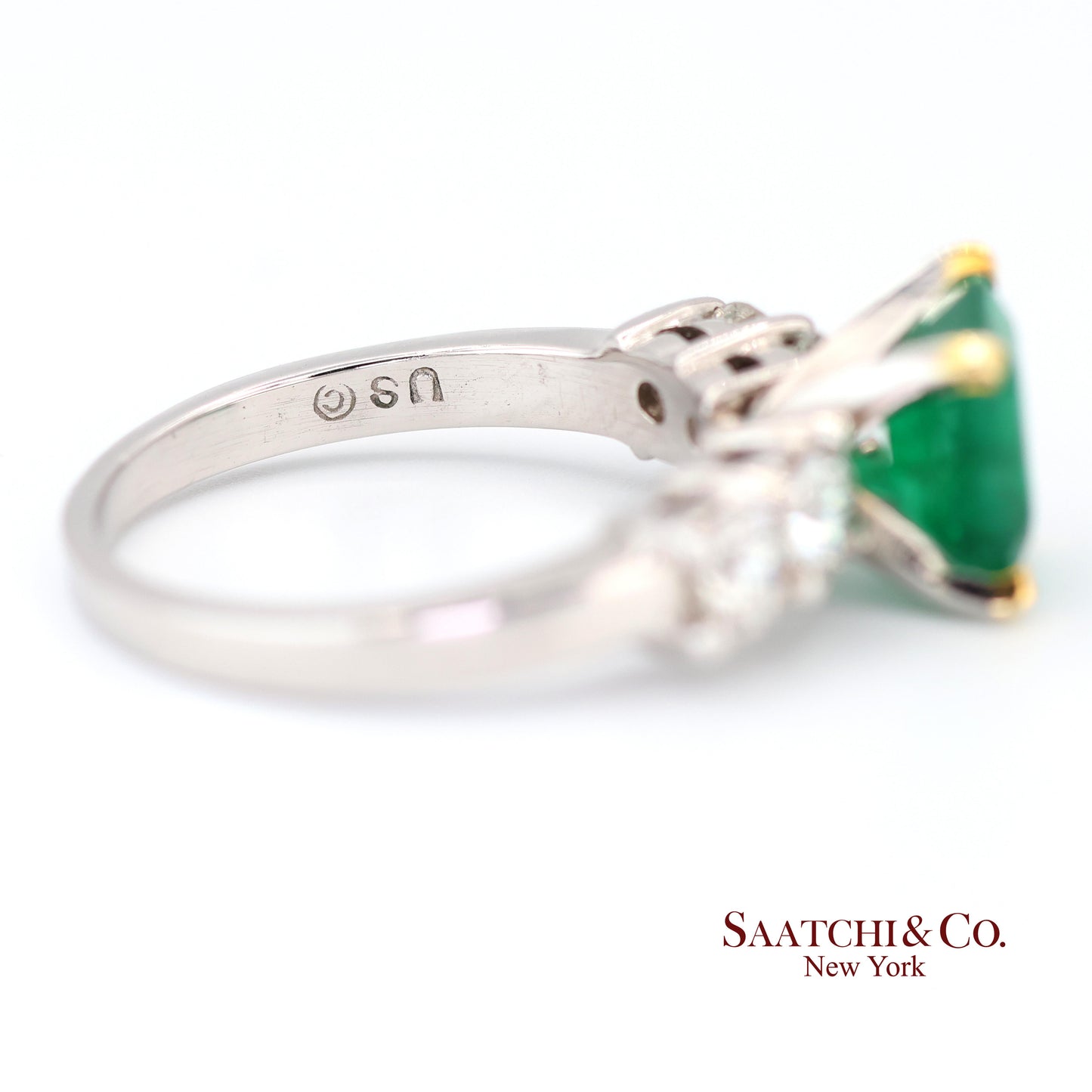 18k (750) White Gold Natural Emerald and Diamond Ring Size 7