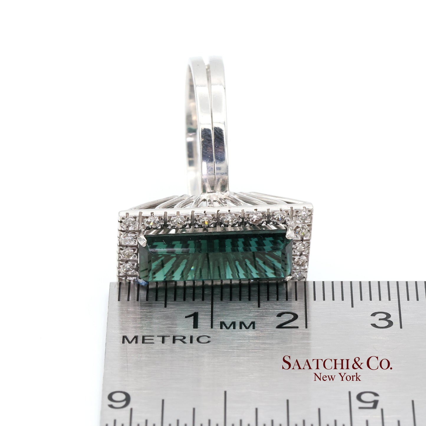 Pt 900 Natural Green Tourmaline and Natural Diamond Ring