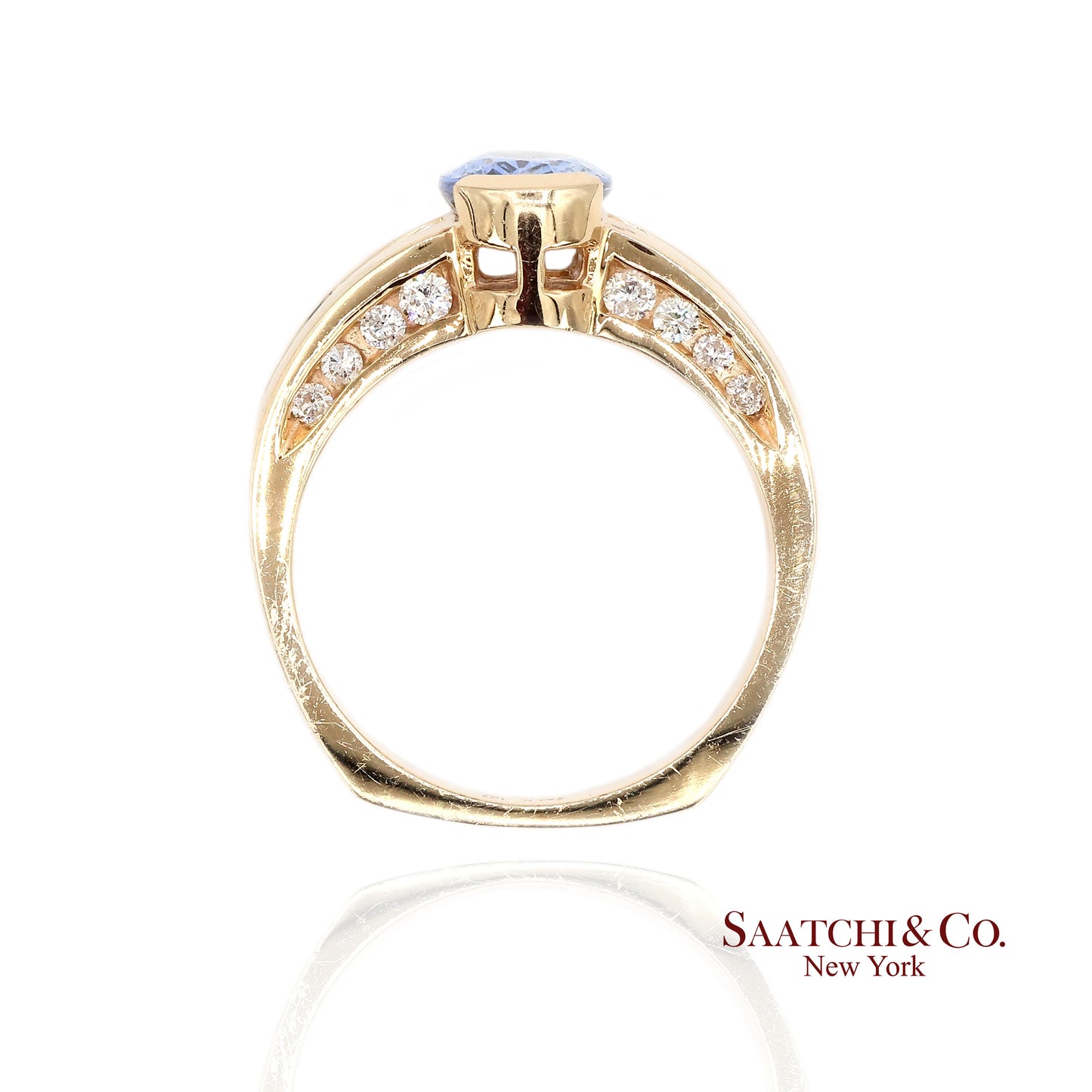 Vintage 14K Yellow Gold Natural Blue Sapphire and Diamond Ring