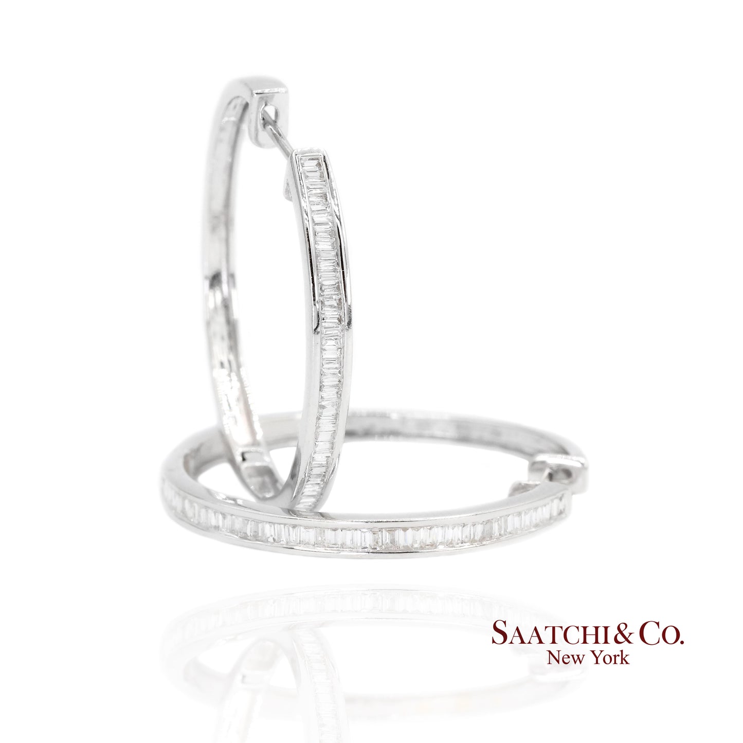 18K White Gold Natural Diamond Hoop Earring