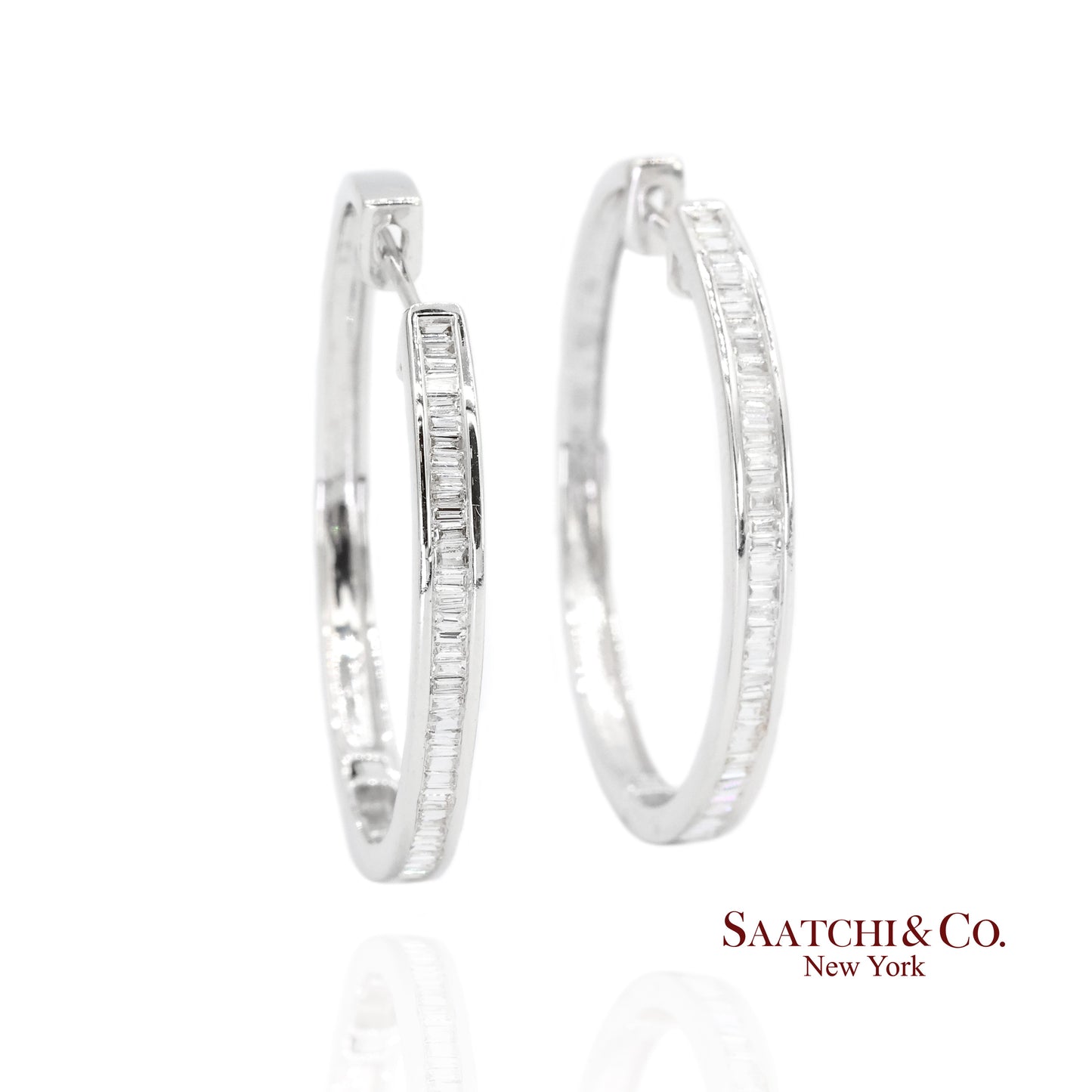 18K White Gold Natural Diamond Hoop Earring