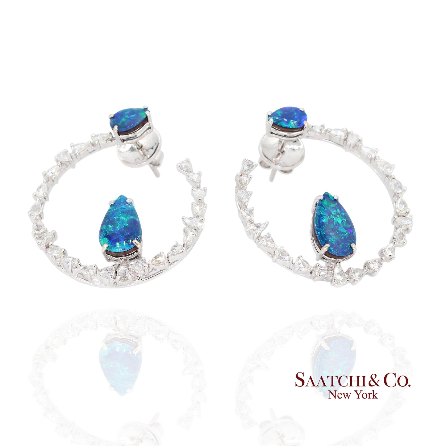 18K (750) White Gold Natural Diamond and Natural Opal Earring