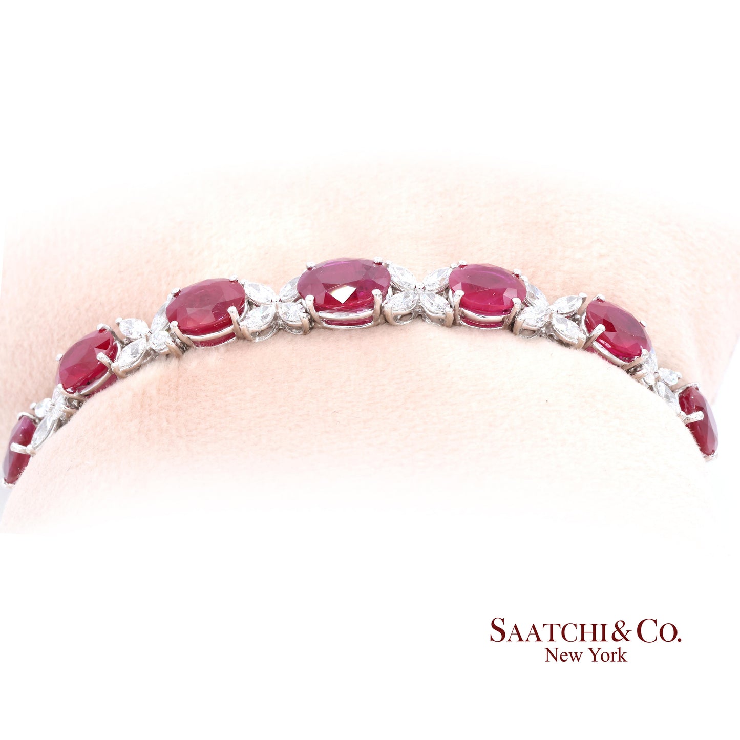 18K (750) White Gold Natural Burmese Ruby and Diamond Bracelet