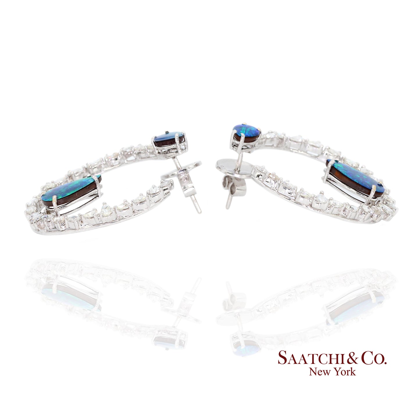 18K (750) White Gold Natural Diamond and Natural Opal Earring