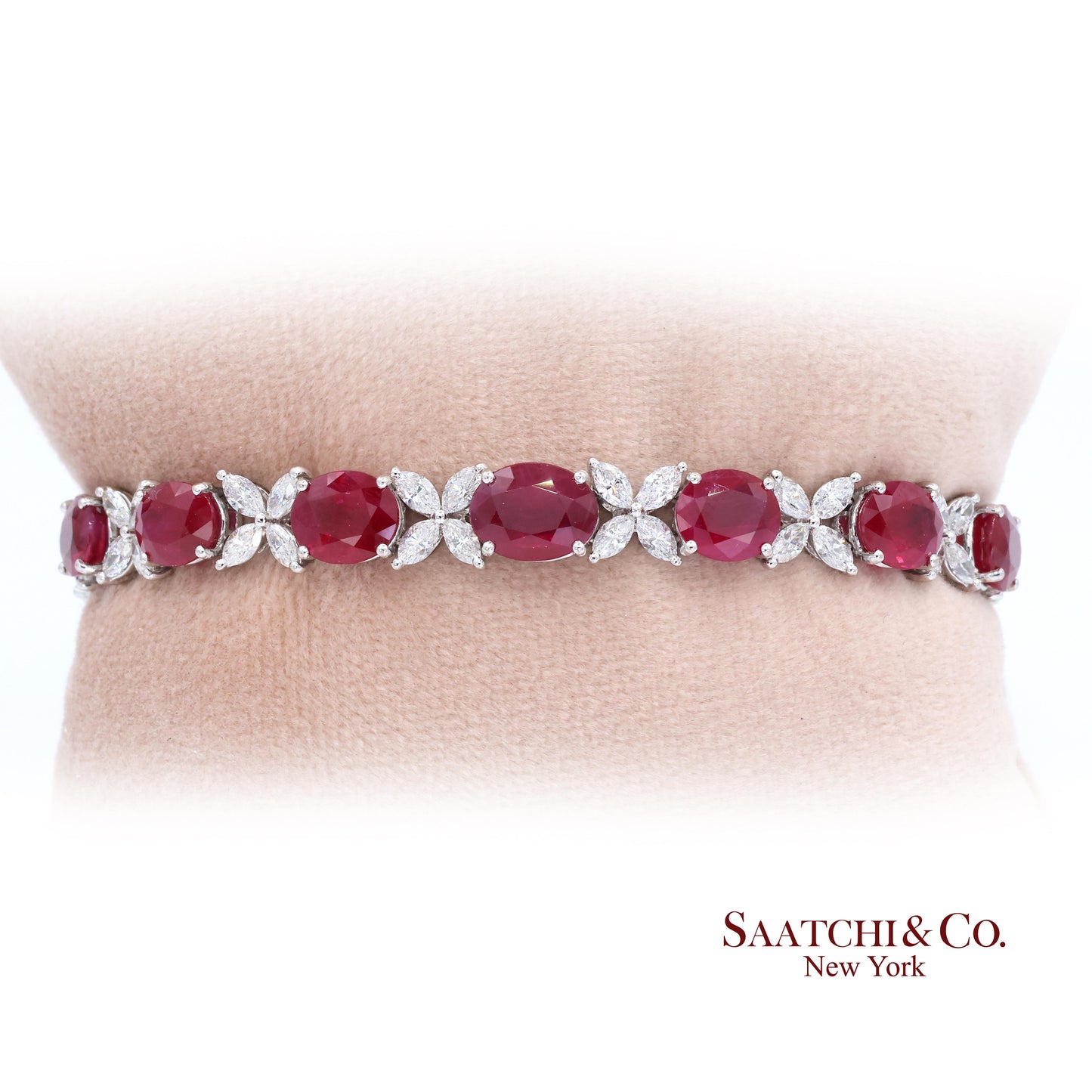 18K (750) White Gold Natural Burmese Ruby and Diamond Bracelet