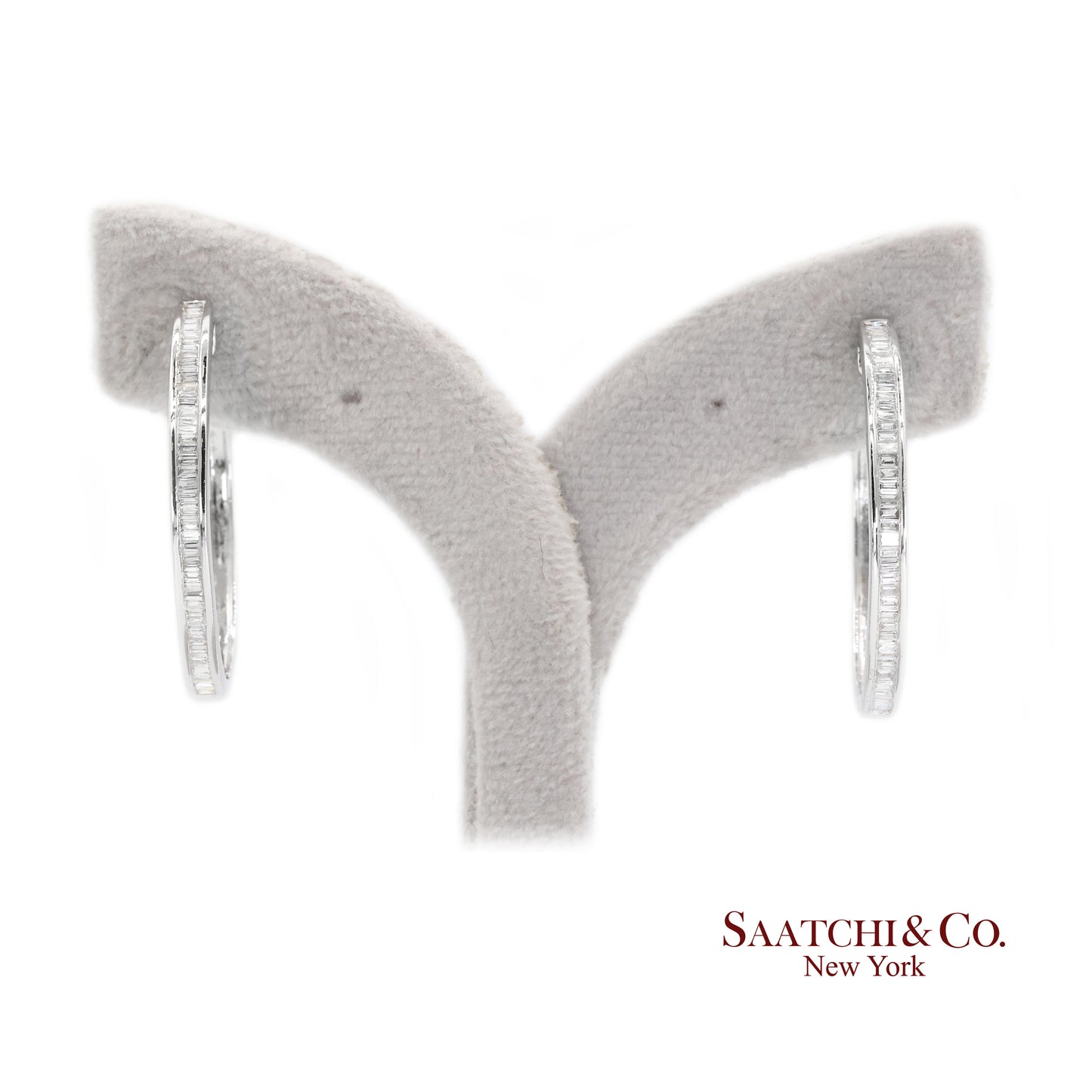 18K White Gold Natural Diamond Hoop Earring