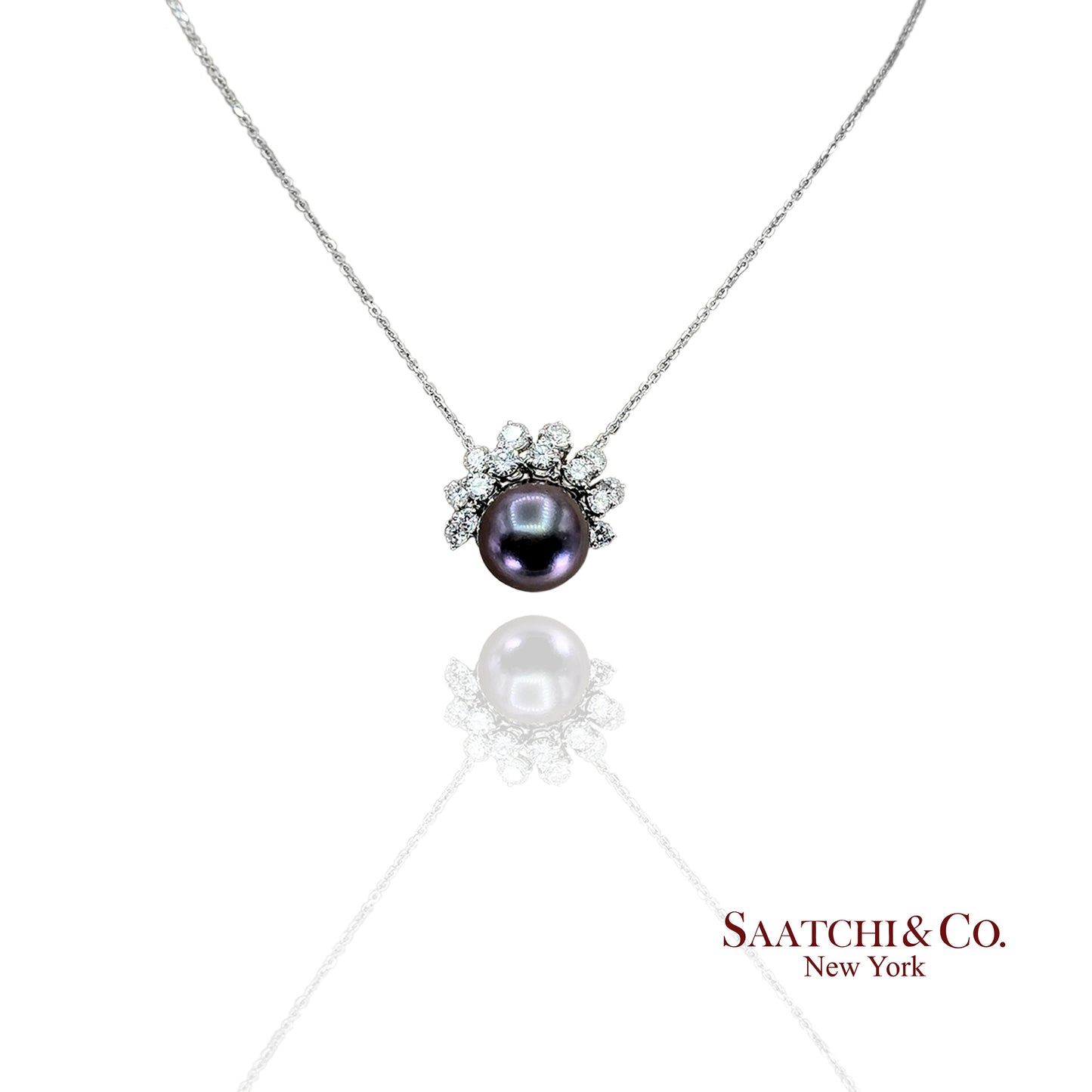 Tahitian Natural Black Pearl 18k (750) White Gold and Natural Diamond Pendant