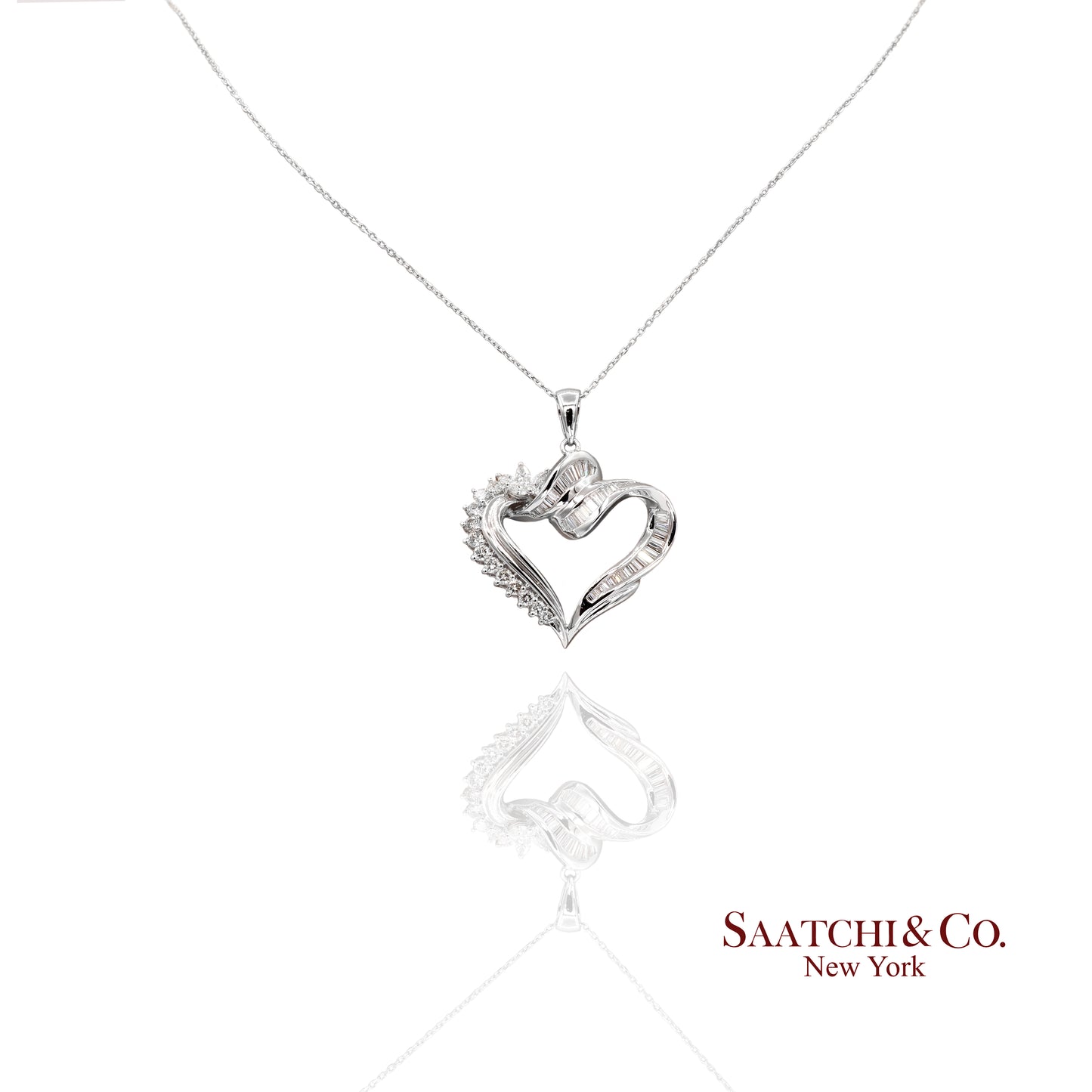 18k (750) White Gold Natural Diamond Heart Shape Pendant With Chain