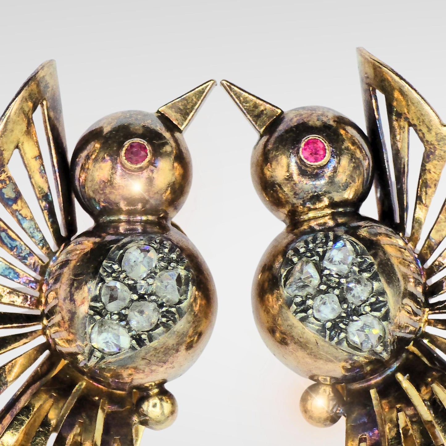 Vintage 18k (750) Yellow Gold Old Cut Natural Diamond Bird Shape Earrings