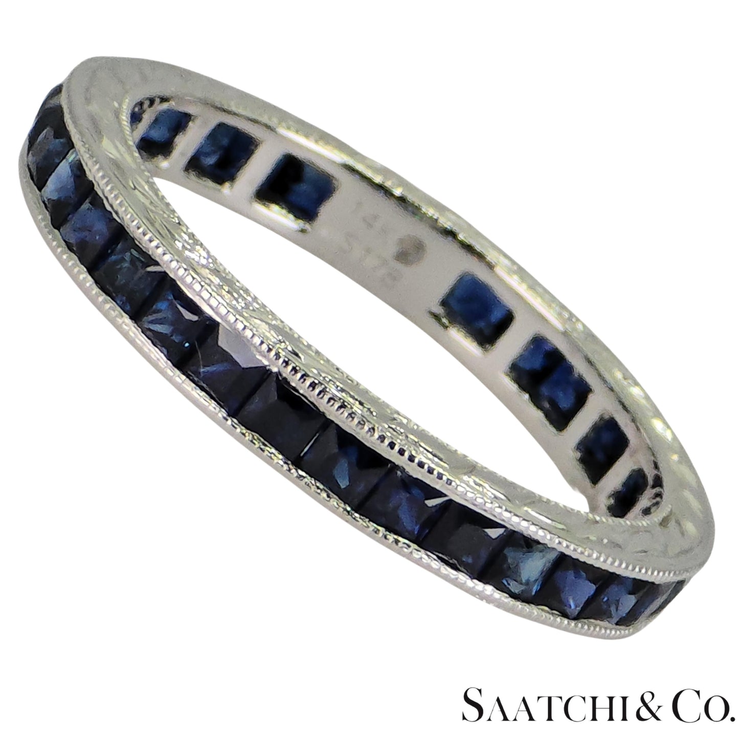Vintage 14K White Gold Ring: 1.65 Ct Natural Sapphire, Elegant Design
