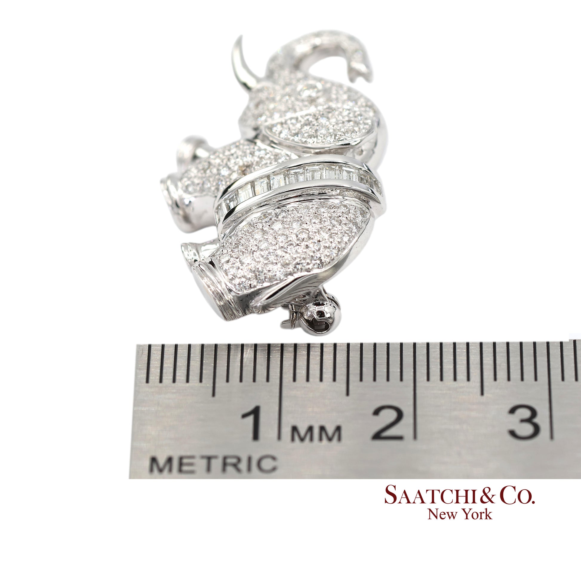 18K (750) White Gold Natural Diamond Elephant Brooch/Pin