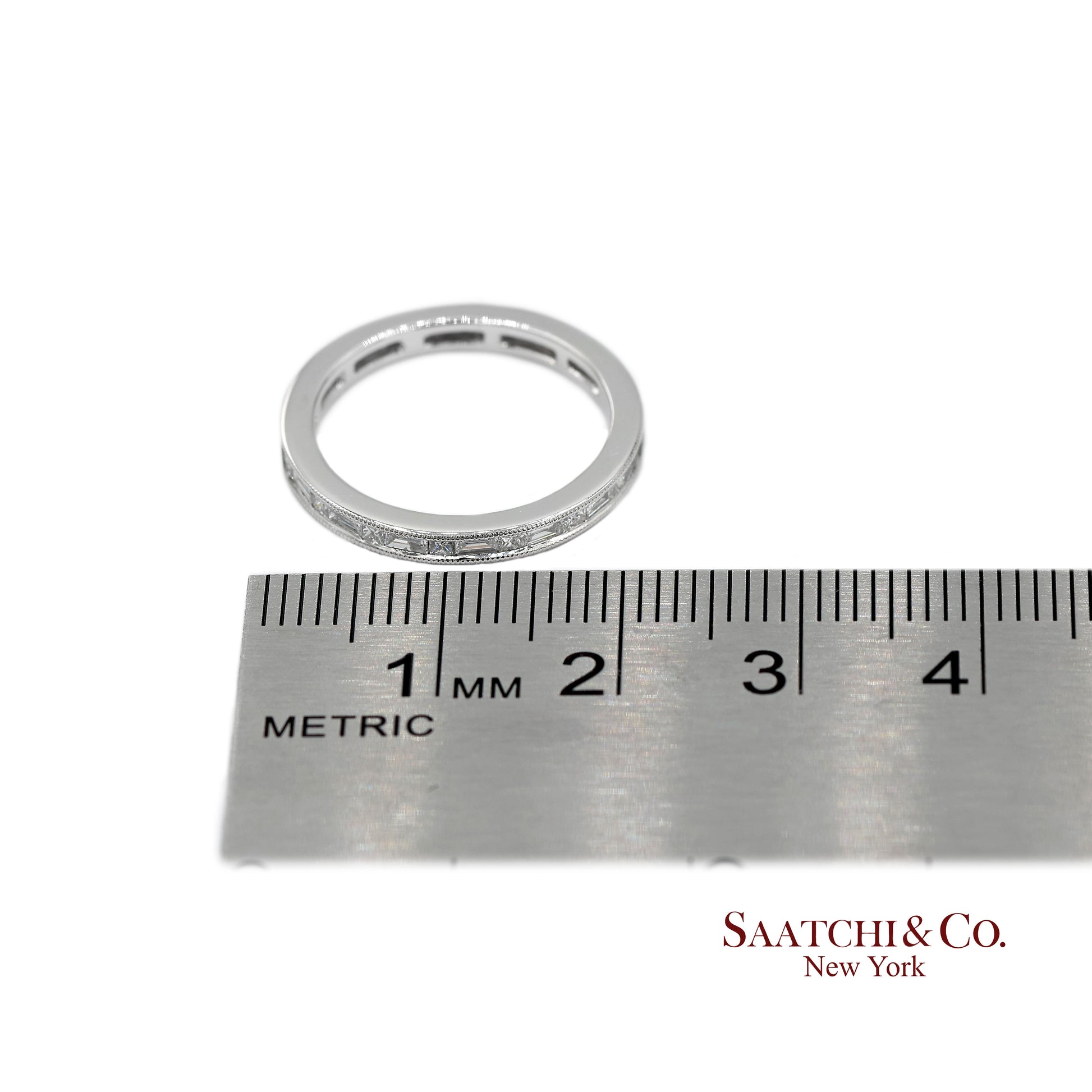 18K(750) Solid White Gold Natural Diamond Handmade Milgrain Band Ring