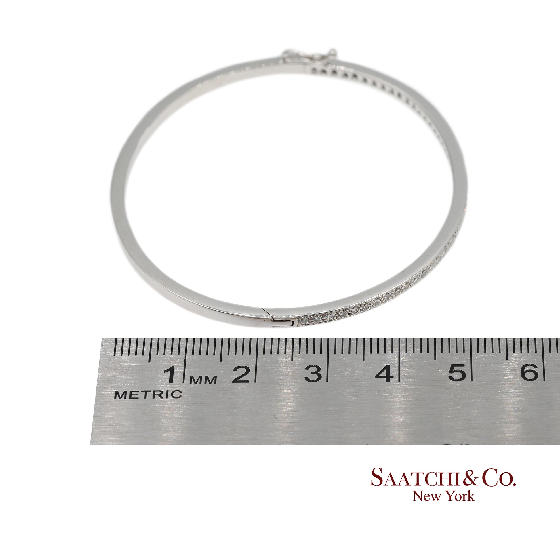 18K 750 Solid White Gold Brilliant Cut Natural Diamond Bangle Bracelet