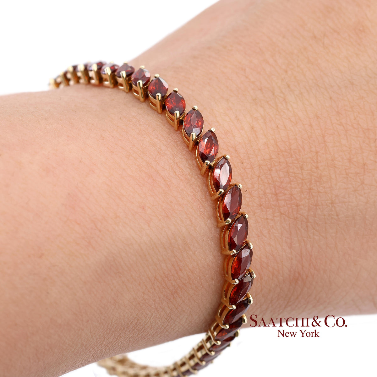 Vintage 14K 585 Solid Yellow Gold Red Garnet Marquise Cut Tennis Bracelet