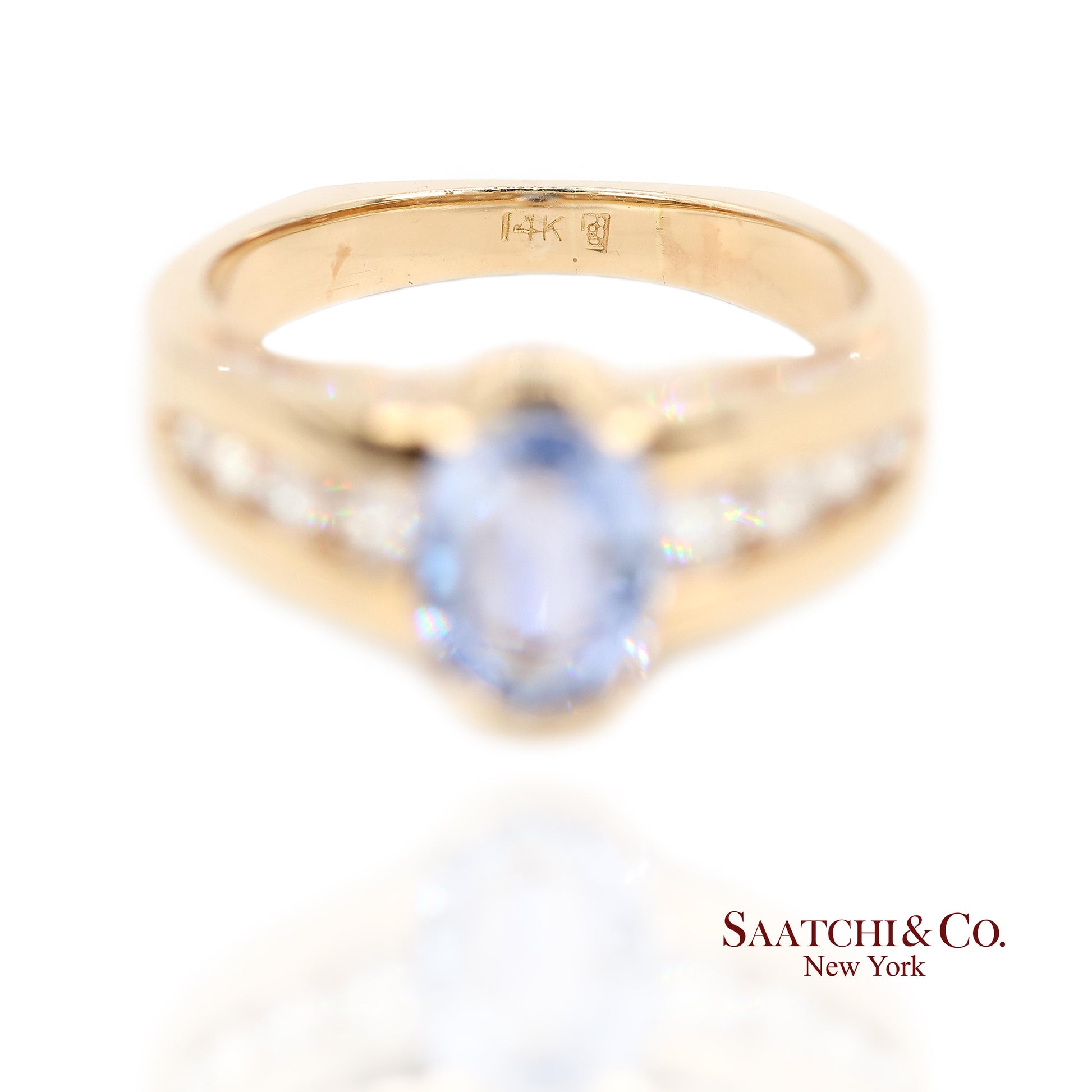 Vintage 14K Yellow Gold Natural Blue Sapphire and Diamond Ring