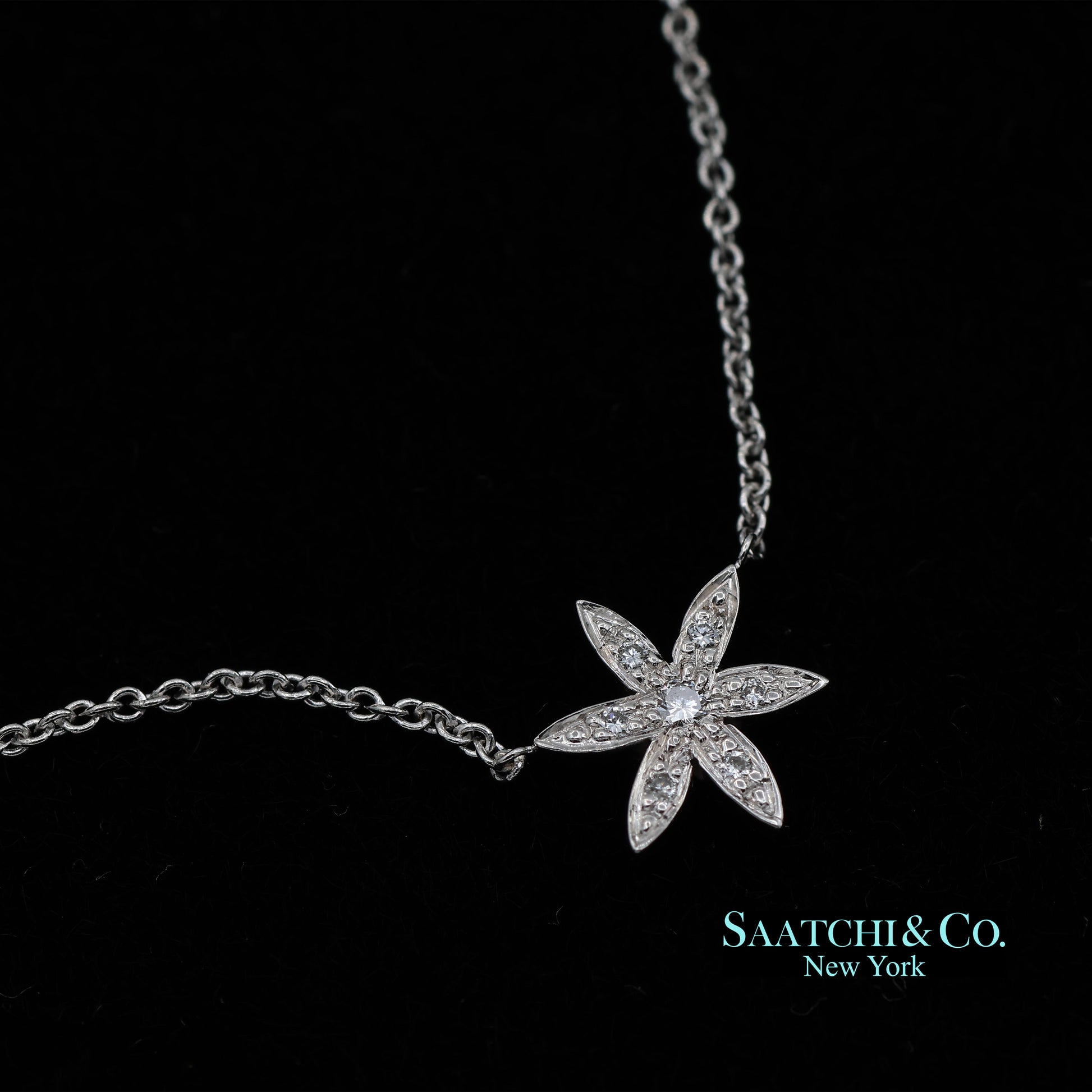18K(750) White Gold Natural Diamond Pendant Necklace with Chain