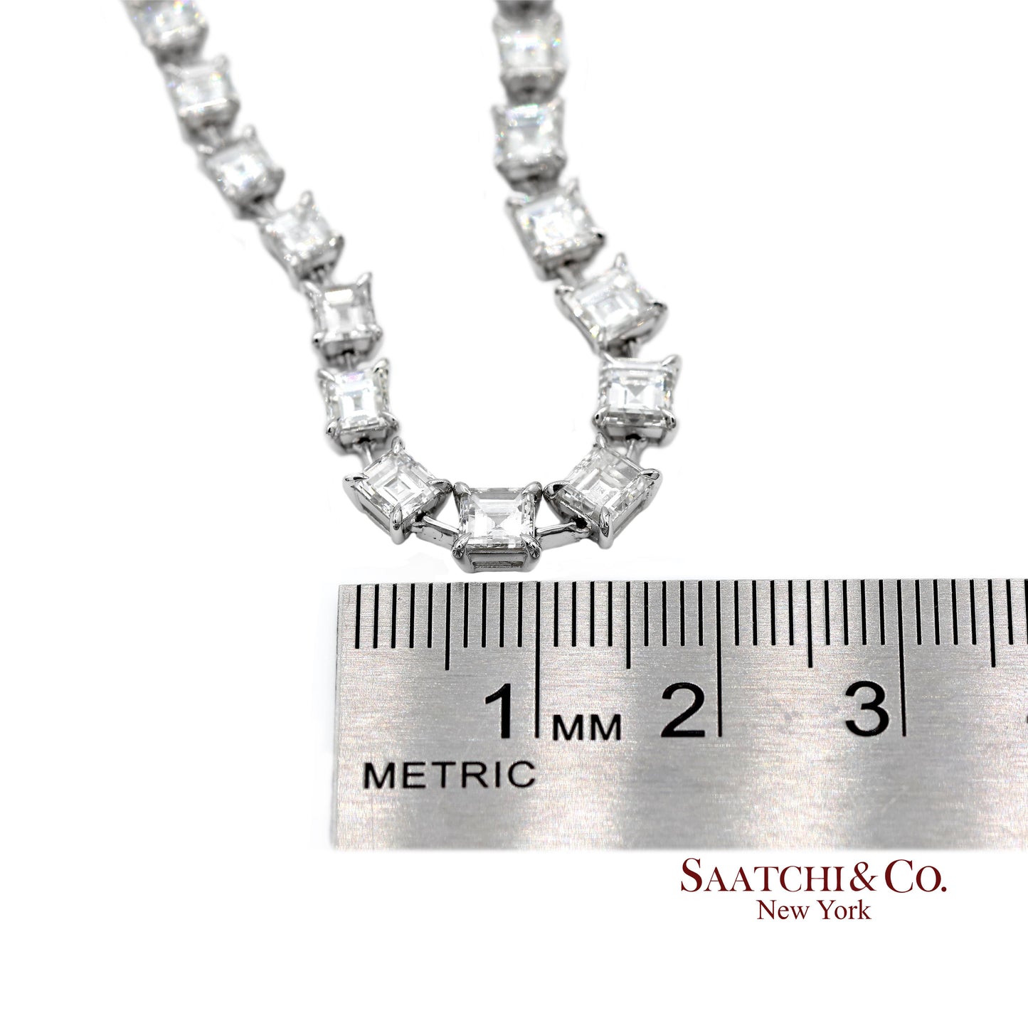 18K(750) White Gold Carre Cut Natural Diamond Tennis Necklace