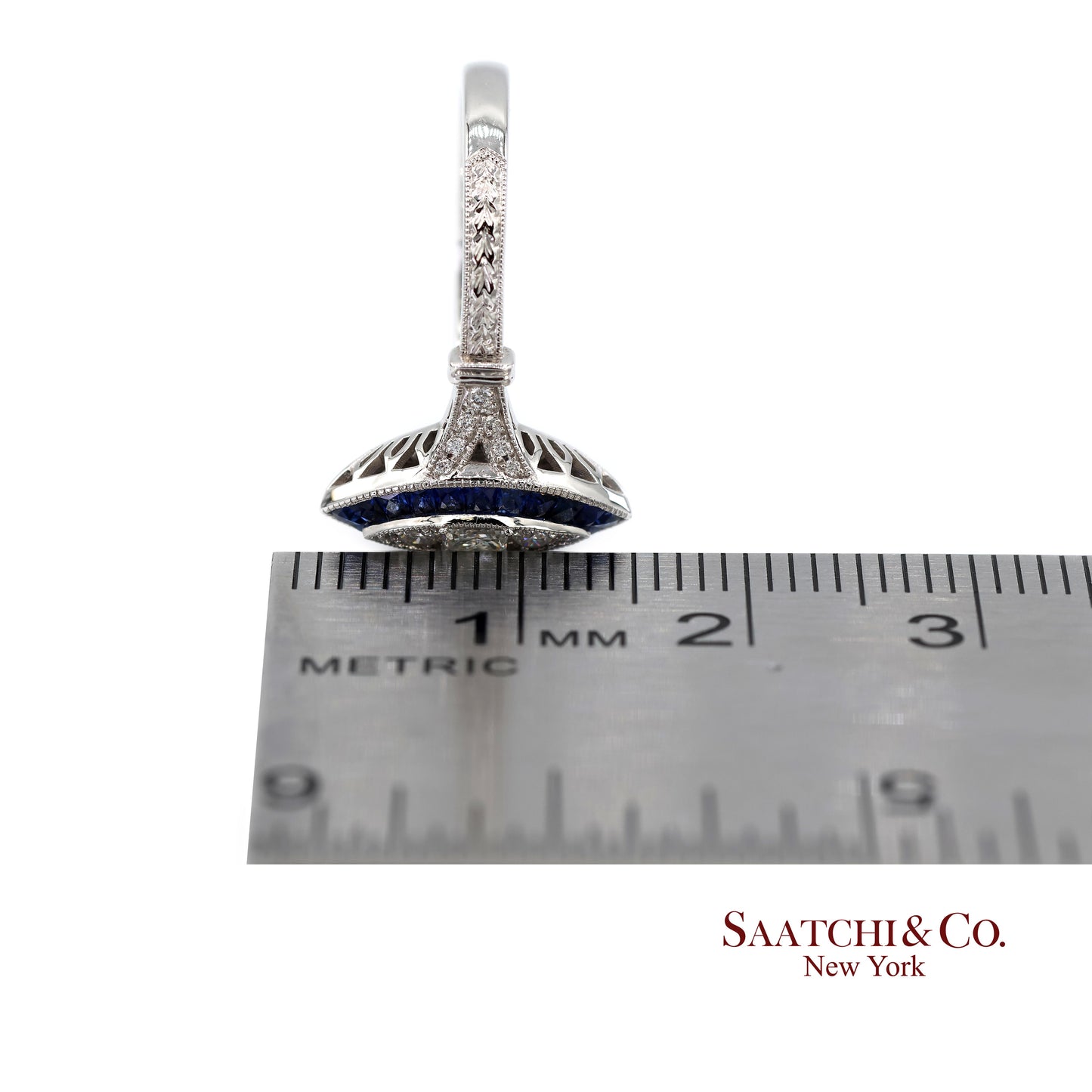 18K (750) White Gold Natural Diamond and Sapphire Marquise Milgrain Ring