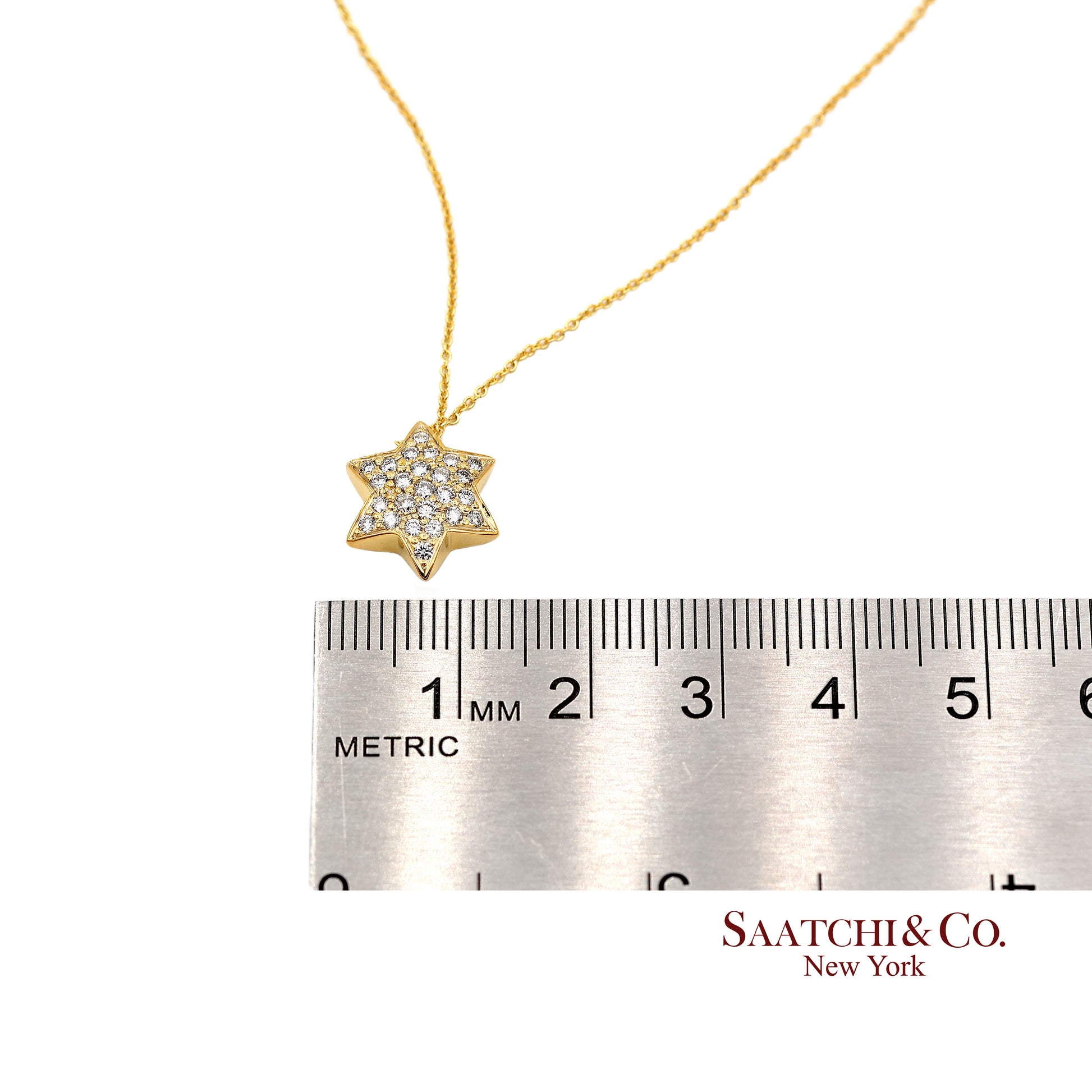 18K(750) Yellow Gold Natural Diamond Star Shape Pendant Necklace with Chain