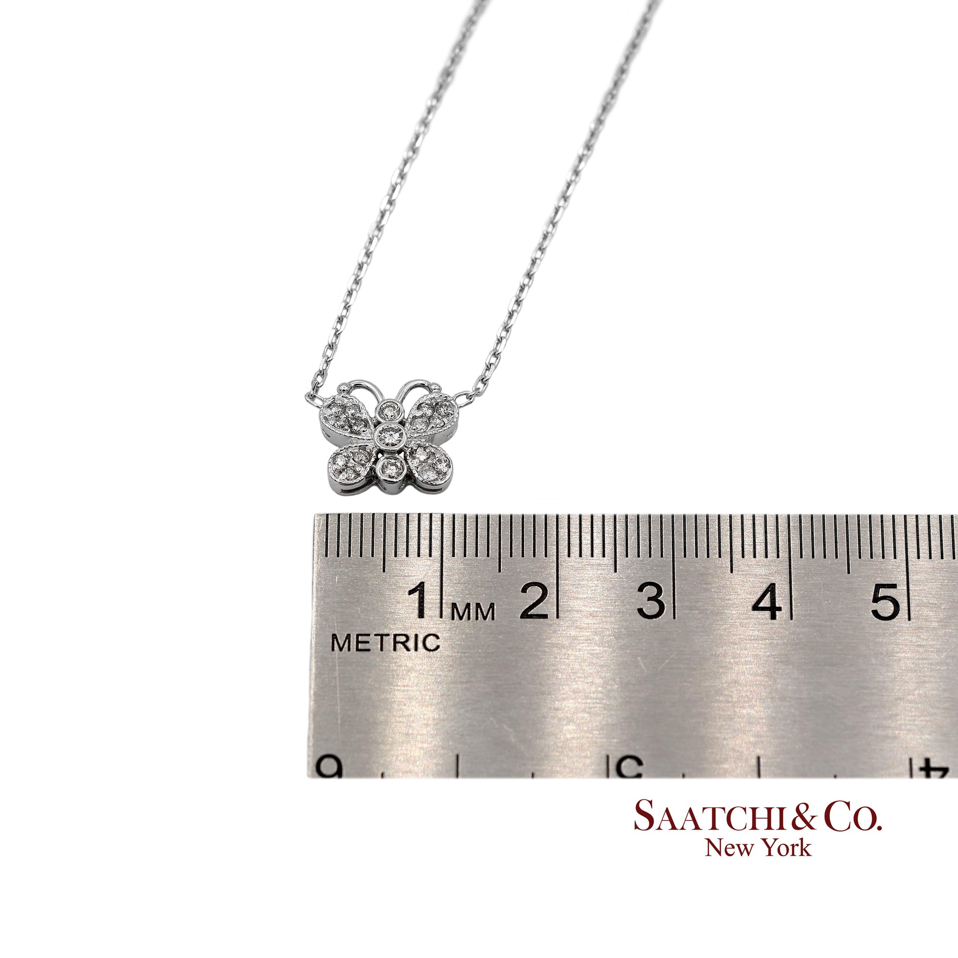 14K(585) White Gold Natural Diamond Butterfly Pendant Necklace with Chain