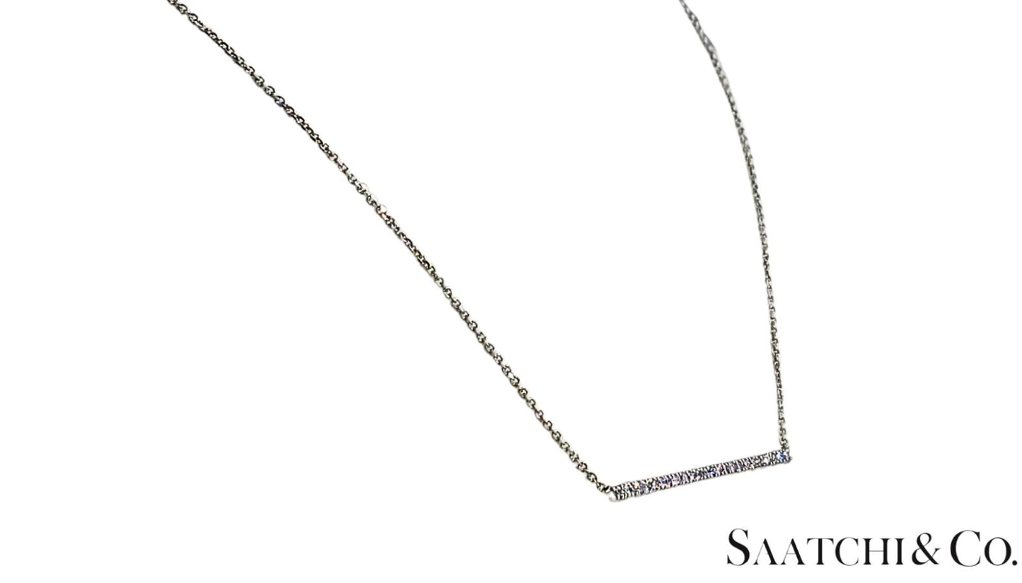 14K (585) White Gold - Natural VVS Diamond: Stunning Pendant With Chain