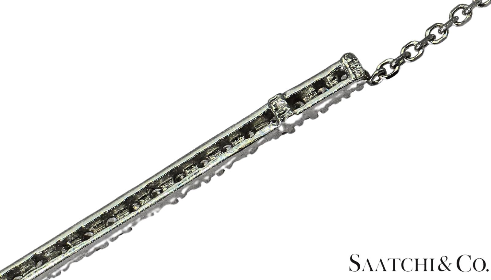 14K (585) White Gold - Natural VVS Diamond: Stunning Pendant With Chain